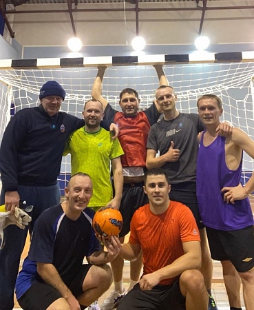 Члены реготделения «Деловой России» провели очередной тренировочный матч по футболу
